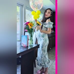 V Chapman The Lilac Floral  Dress Off Shoulder in Blue Bouquet